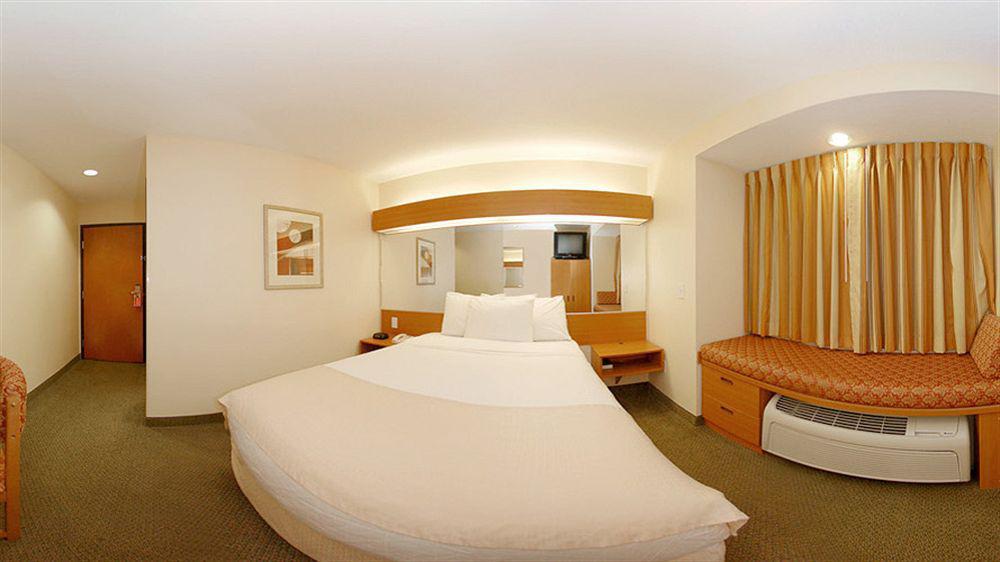 Microtel Inn & Suites By Wyndham Colfax Eksteriør bilde